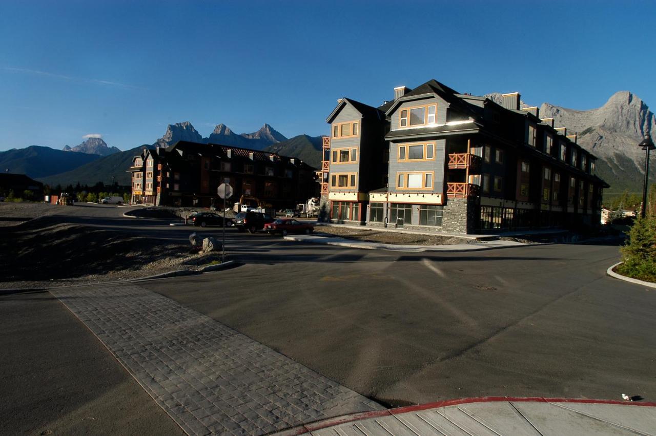 Apartment 405 Bear Creek Crossing Canmore Dış mekan fotoğraf